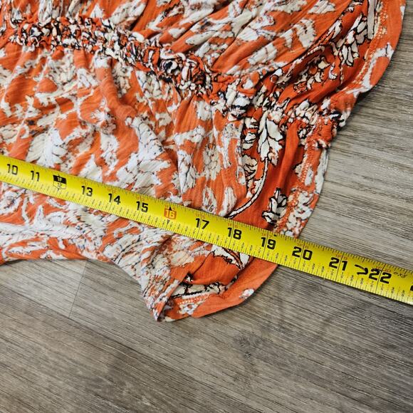 Free People Say The Word Floral Top Womens M Ruby Red Boho Ditsy Cottage Ruched - Picture 9 of 10